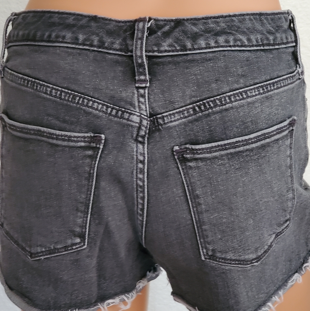 Universal Thread High Rise Shortie Button Shorts - Picture 5 of 10